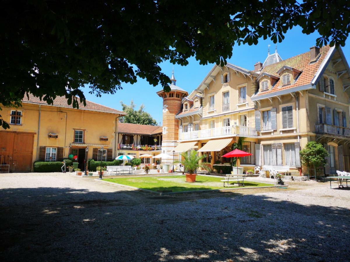 La Garde Chambres D'Hotes Charancieu Exterior photo